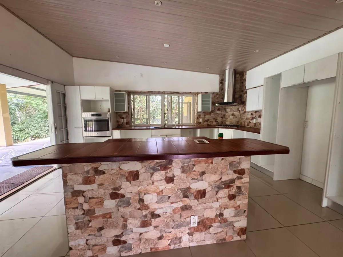 Country House in a Unique Natural Setting