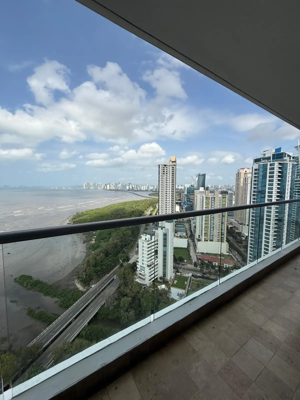 PH PARAMOUNT A LA VENTA