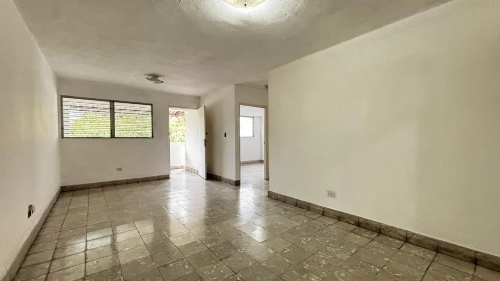 Apartment for Sale in Santa Elena Condominium