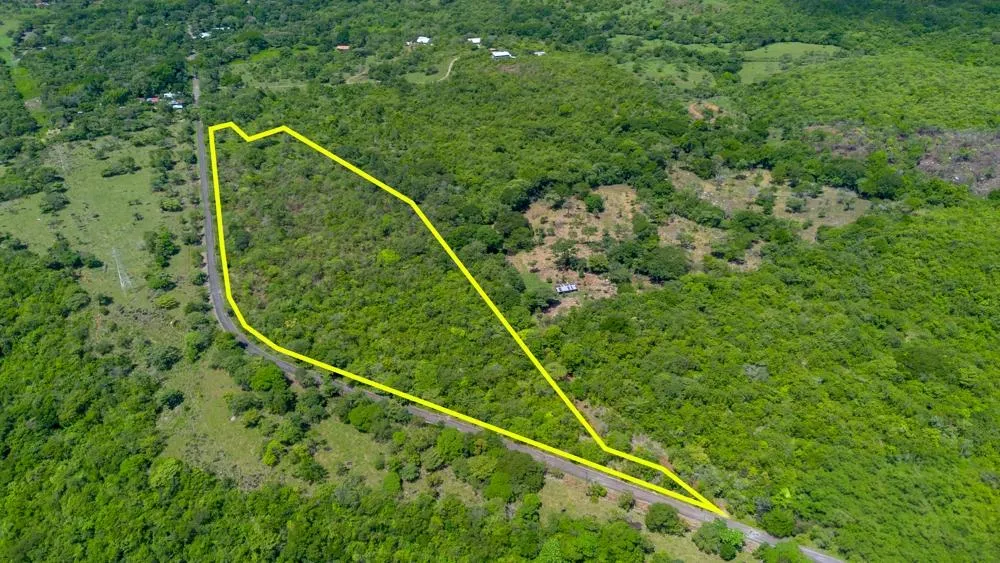 Spacious 59,086 m² Land in Síndigo, Caldera