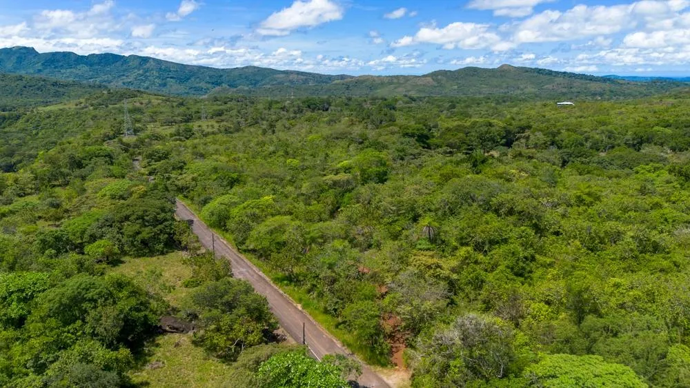 Spacious 59,086 m² Land in Síndigo, Caldera