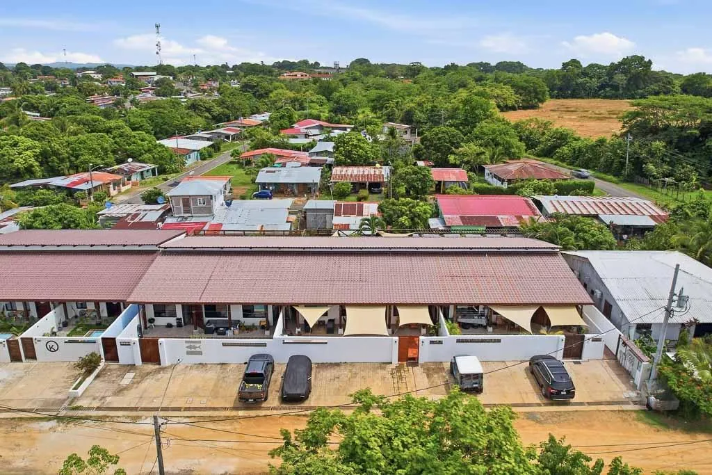 Turnkey Pedasí Townhome Near the Beach