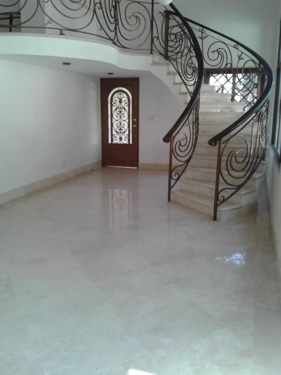 Exclusive Residence for Sale in Albrook