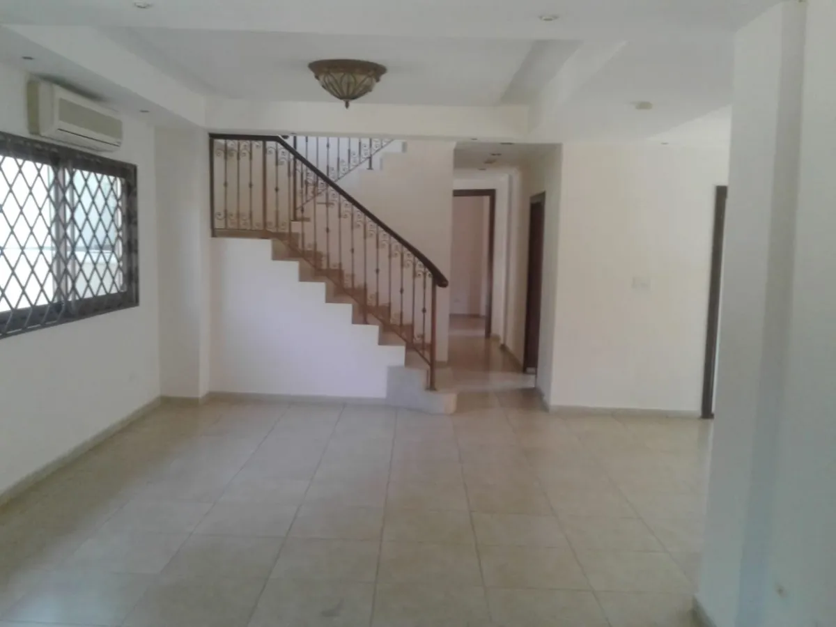Exclusive Residence for Sale in Albrook