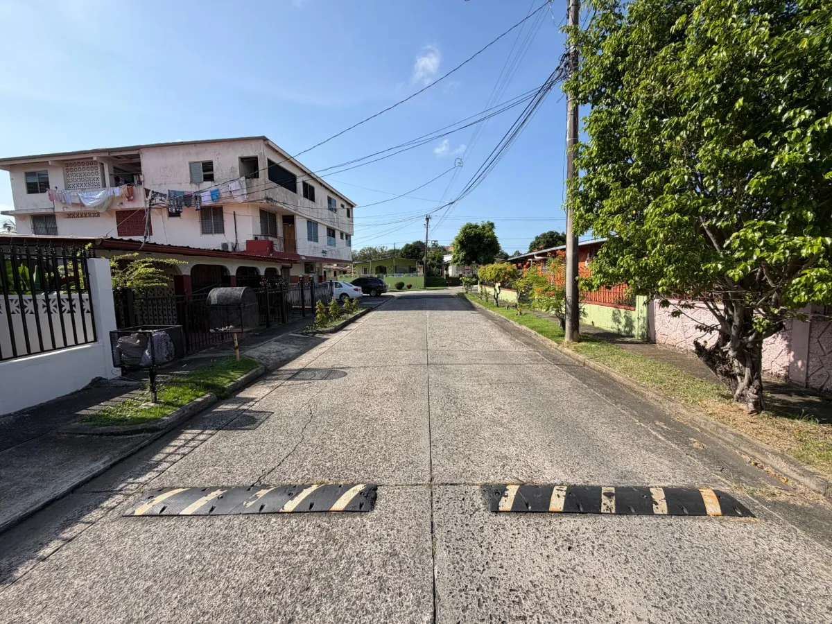 House for sale in Villa Cáceres (Bethania)