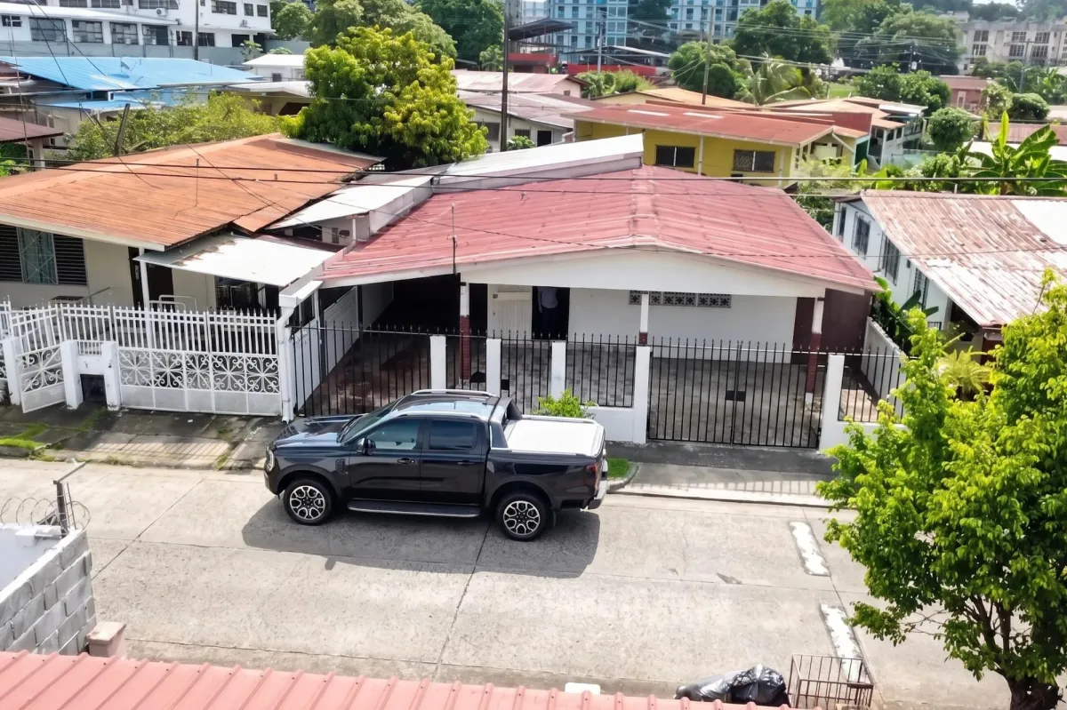 House for sale in Villa Cáceres (Bethania)
