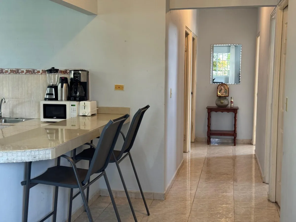 HOUSE FOR SALE ON BOULEVARD DE LAS TABLAS