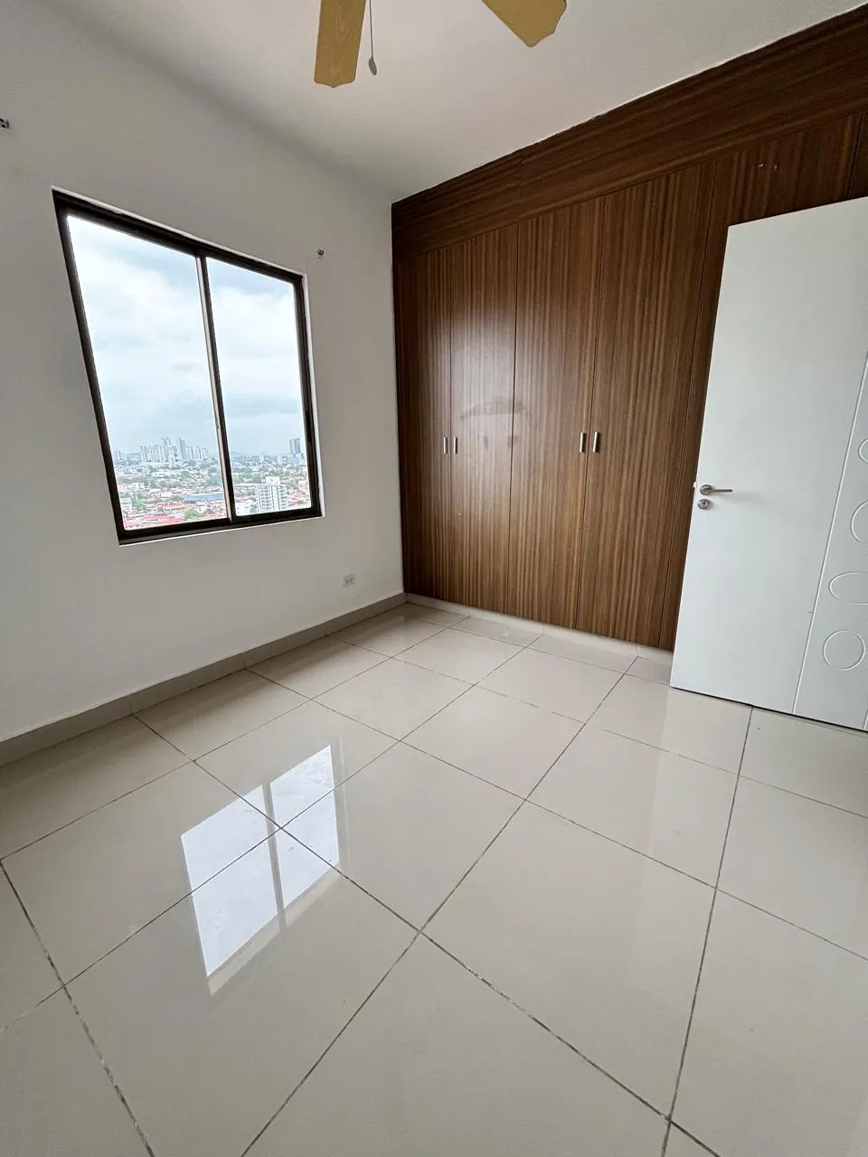 Apartment for rent in 12 de Octubre Panama