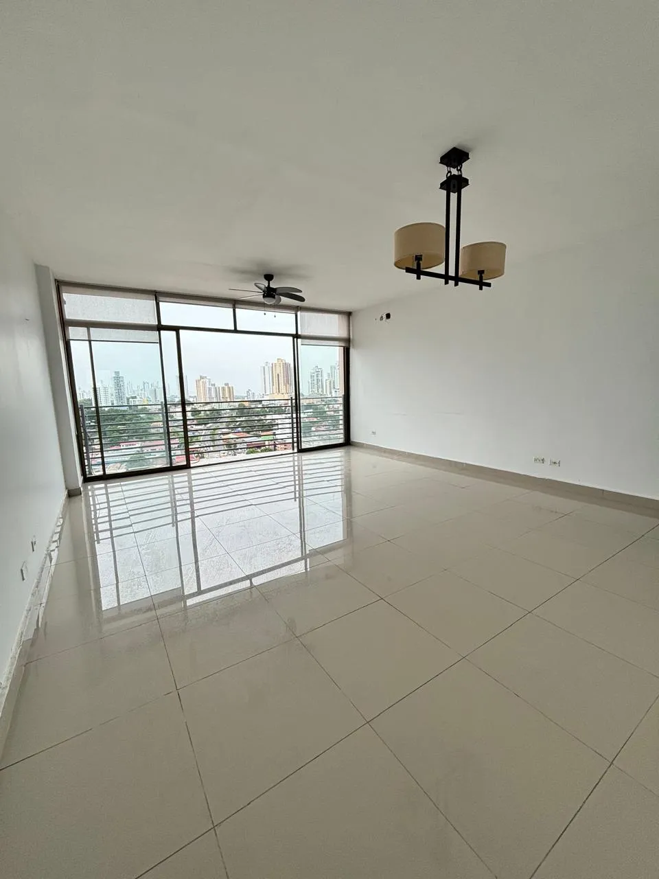 Apartment for rent in 12 de Octubre Panama