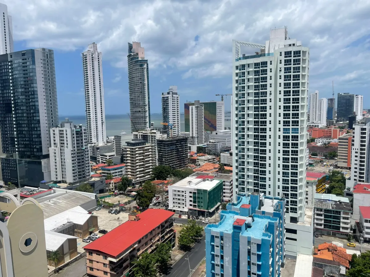 Apartment for rent in Altamira Residences Bella Vista