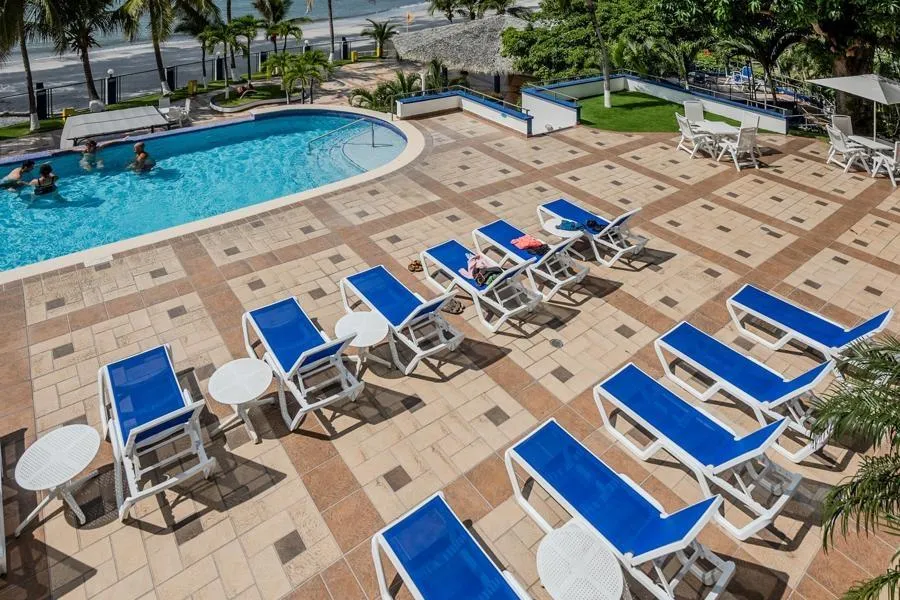2 Bedroom Ph Coronado Bay Sunrise Side Apartment
