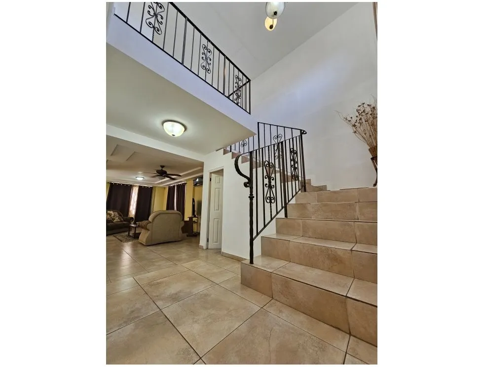 House for sale in Villas del Golf, Chitré. MB