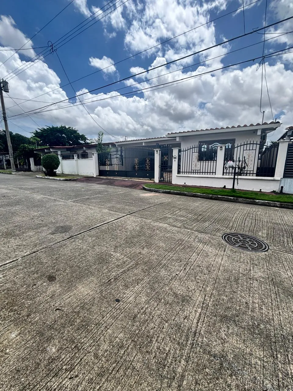 House for Sale in Pamplona Chanis Panama