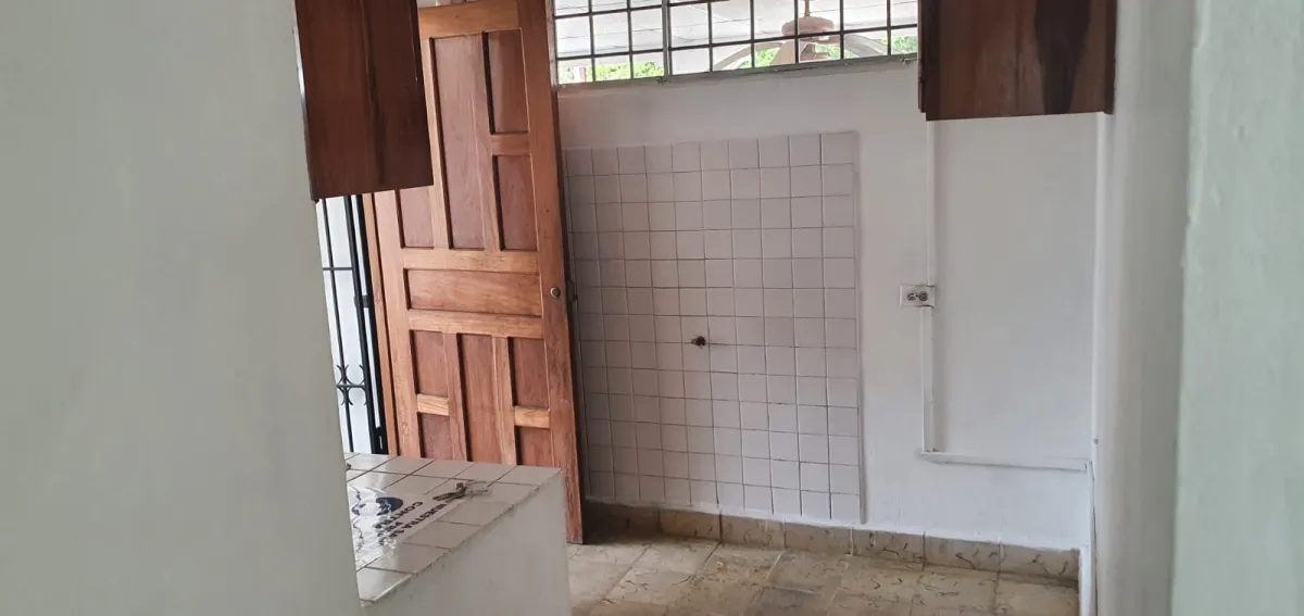 House for rent in Lassonde David