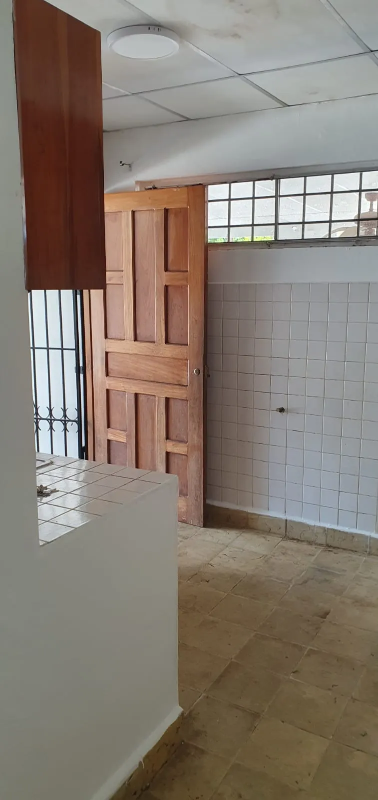 House for rent in Lassonde David