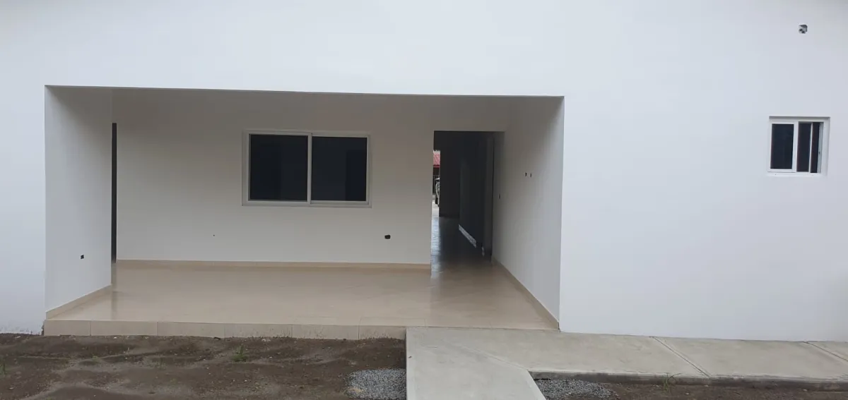 Commercial space for rent in Doleguita