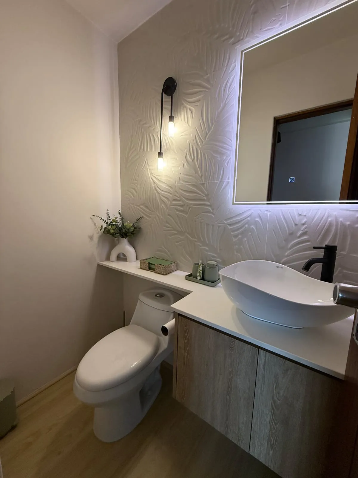 Apartment for Rent in Costa Del Este: 172 square meters, 3.5 bedrooms, 3.5 bathrooms, 2 parking spaces