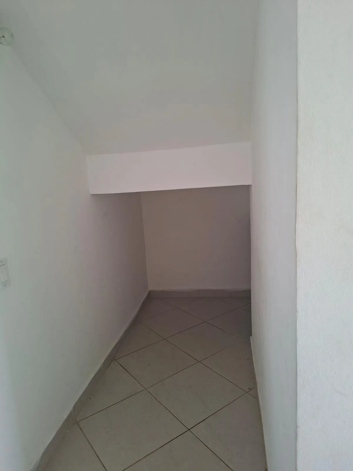 Bank selling house in PH Santillana, Arraiján Cab