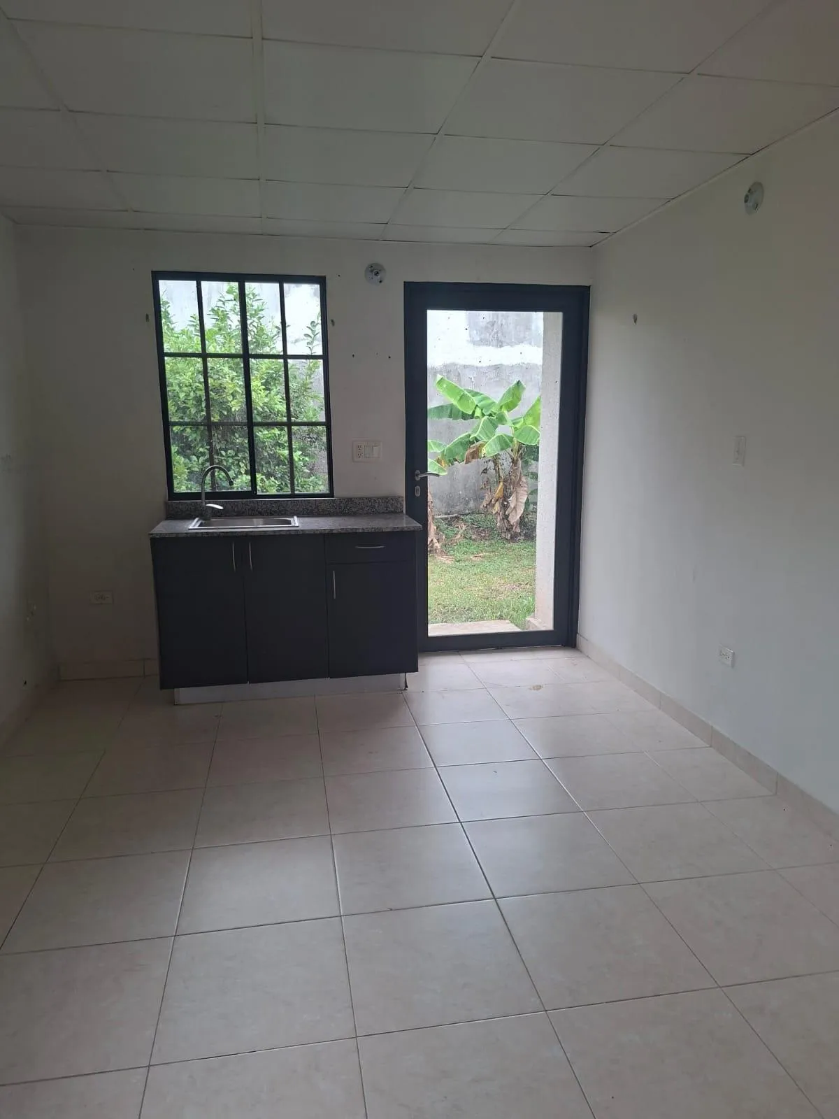Bank selling house in PH Park Village, Arraiján.