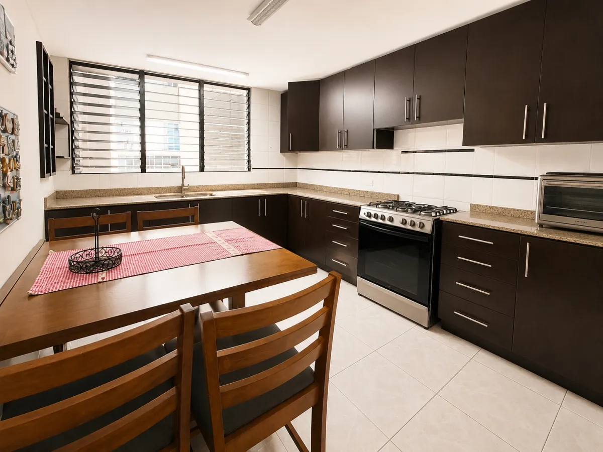 Apartment for rent on Balboa Avenue