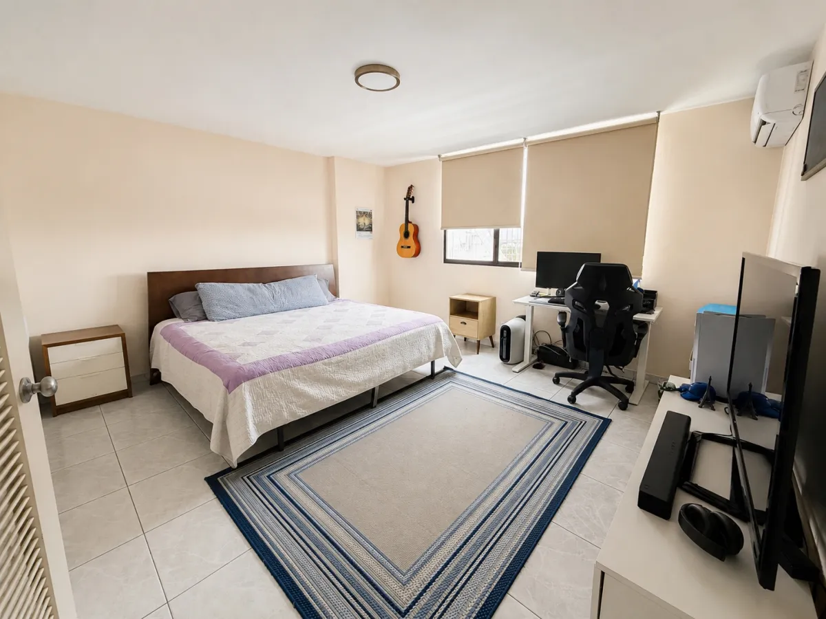 Apartment for rent on Balboa Avenue