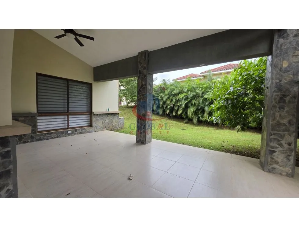 Maison unifamiliale à Ancon à vendre