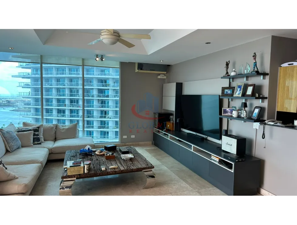 Venta de apartamento en PH Sky Residence, Avenida Balboa
