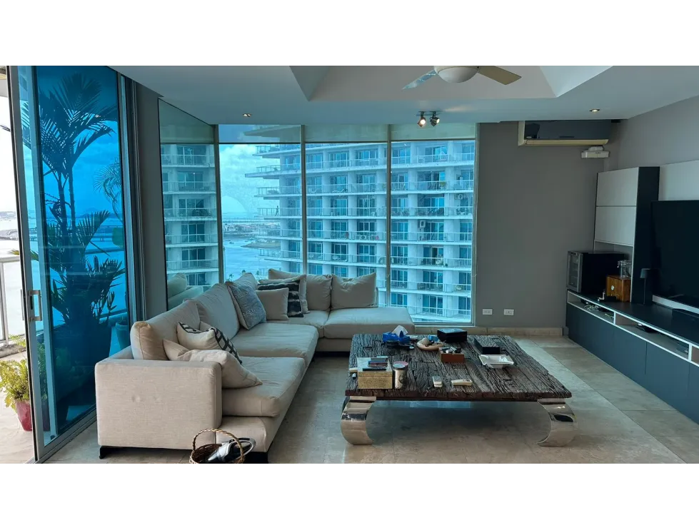 Venta de apartamento en PH Sky Residence, Avenida Balboa
