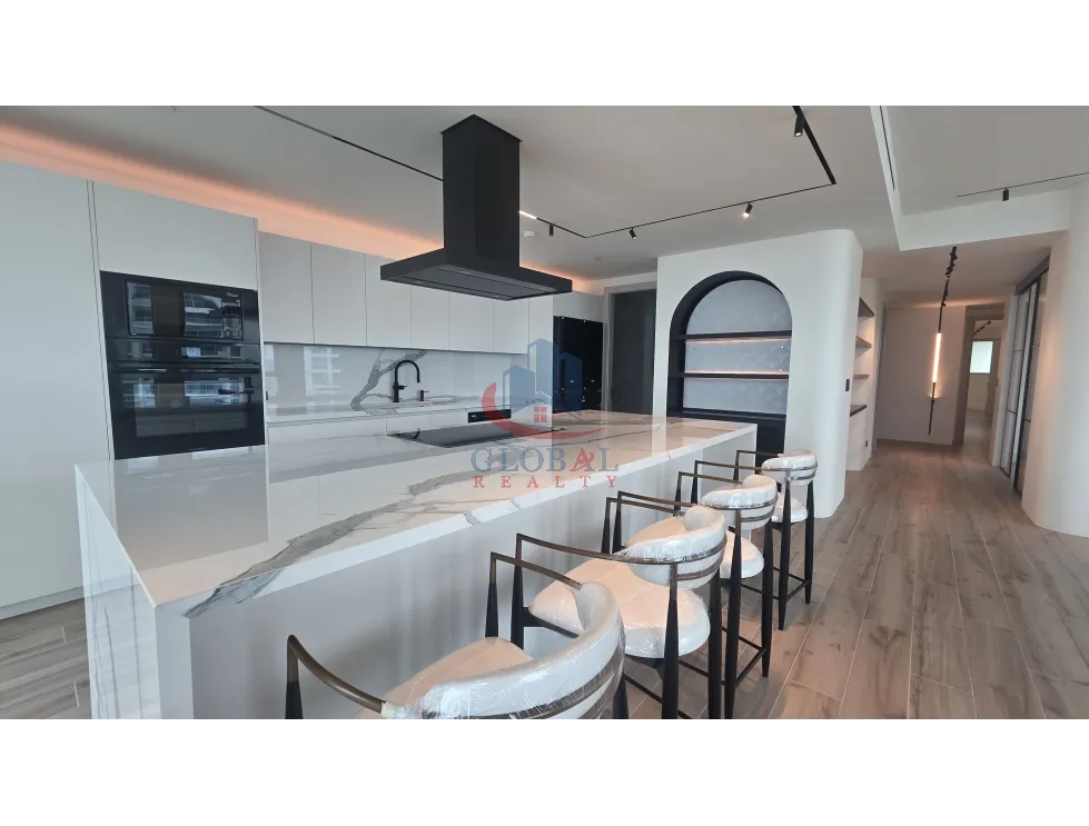 Venta de Apartamento en PH Pacific Point 400 Punta Pacifica