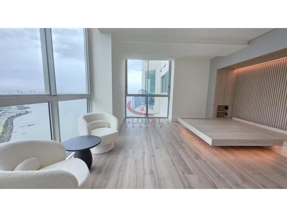 Venta de Apartamento en PH Pacific Point 400 Punta Pacifica