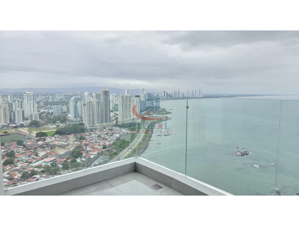 Venta de Apartamento en PH Pacific Point 400 Punta Pacifica