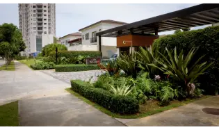 The Woods, Complejo Residencial de Lujo - Venta de Casa, Santa María