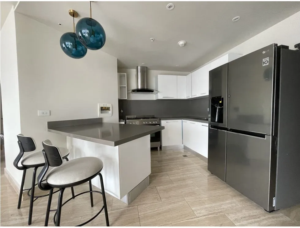Appartement à Costa del Este à louer