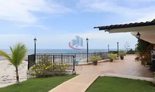 Se Vende Terreno frente de Playa Para Proyecto en Rio Hato Panama