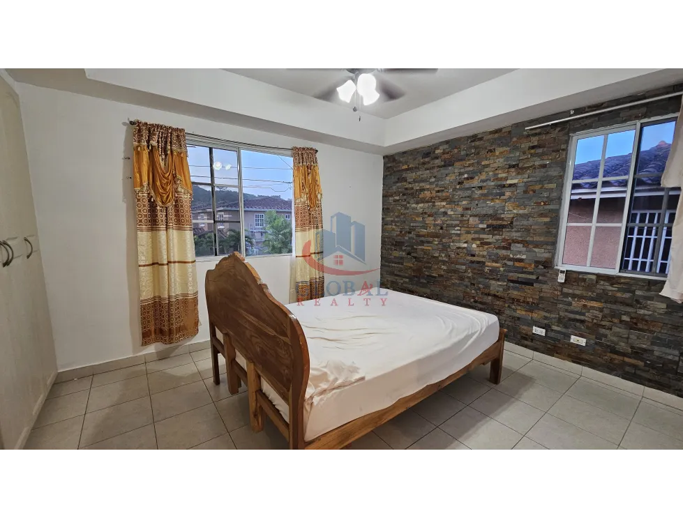 Sale of Beautiful House in Dorado Lakes, Condado del Rey