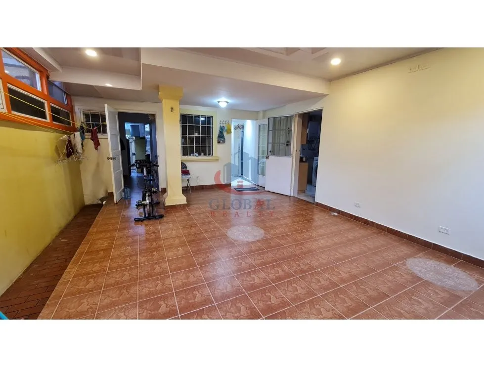 Venta de Casa en Dorado Lakes Condado del Rey