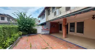 Duplex for sale in Betania