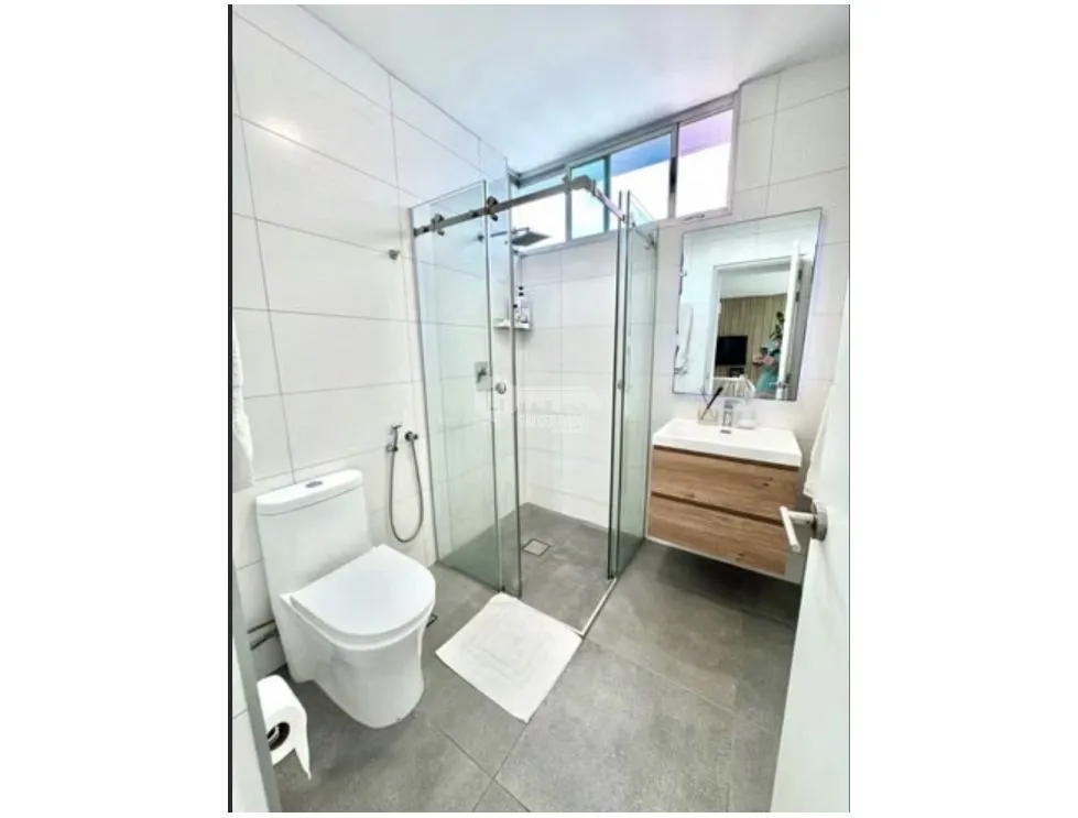 EL CANGREJO / 90M / 2 HABITACIONES / 3 BAÑOS / AMUEBLADO / BALCON