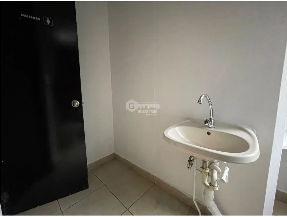 Office for rent in Calle 50