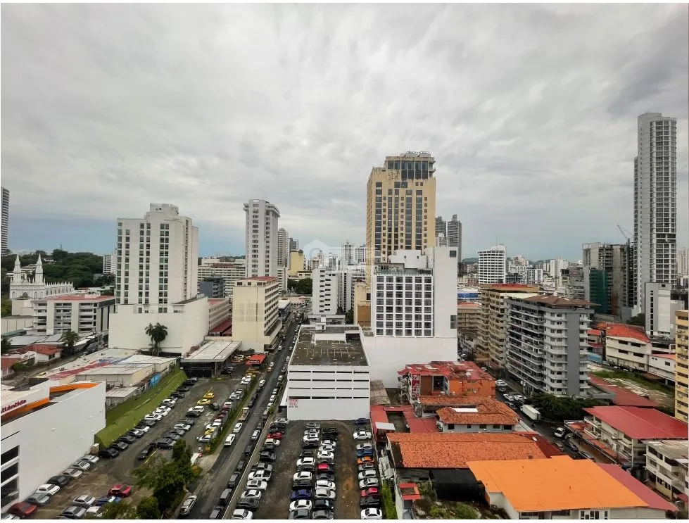 Office for rent in Calle 50