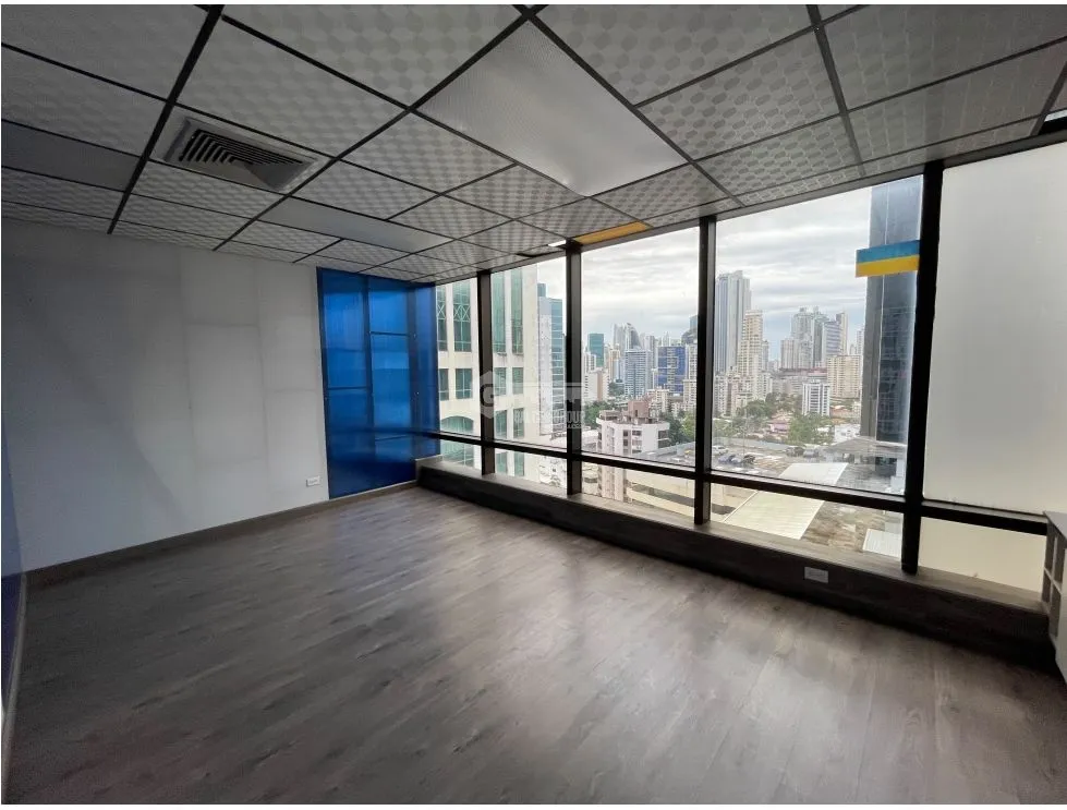 Office for rent in Calle 50
