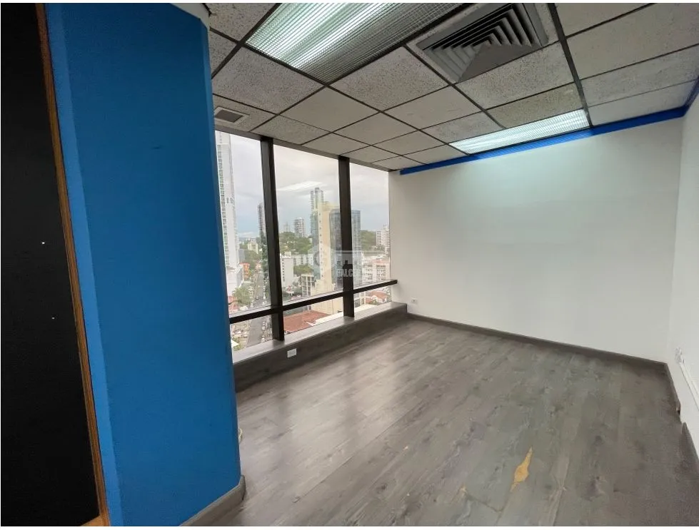 Office for rent in Calle 50