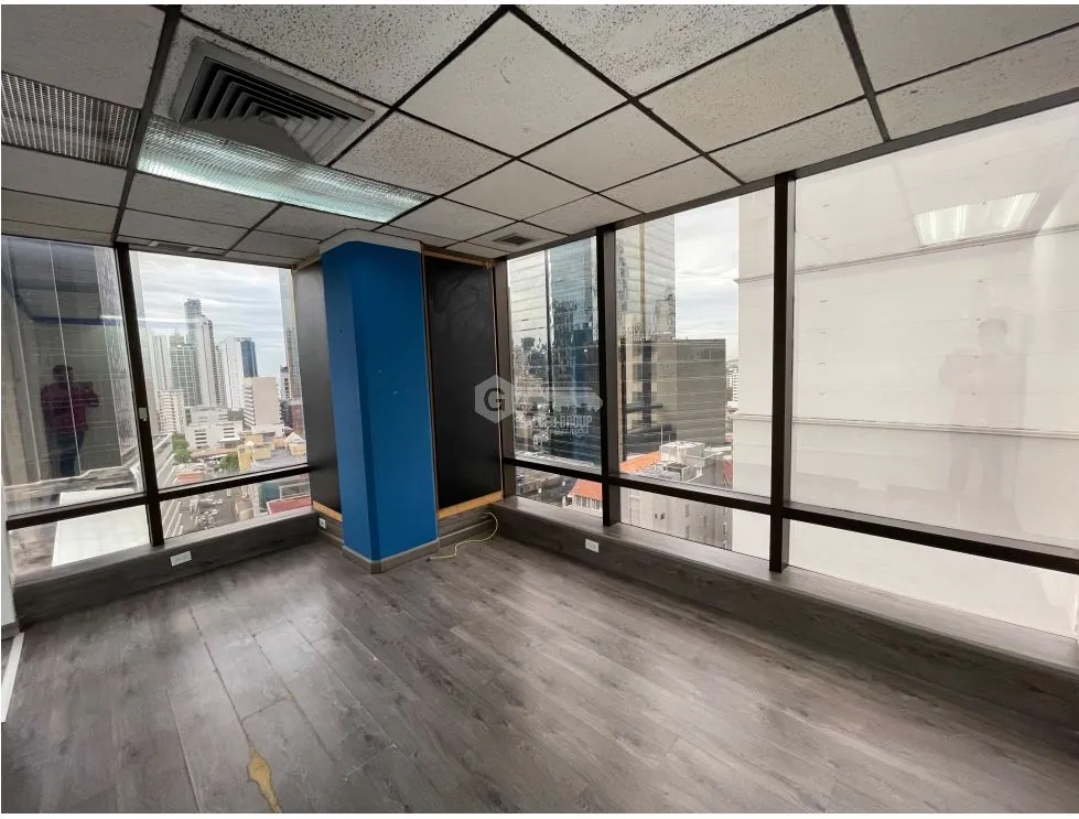 Office for rent in Calle 50