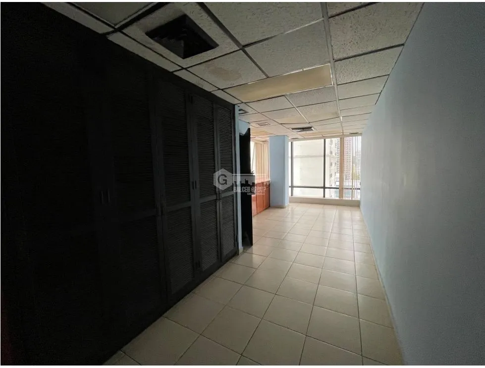 OFFICES / BELLA VISTA / PH VALLARINO / 485M / 2 BATHROOMS / 6 DIVISIONS