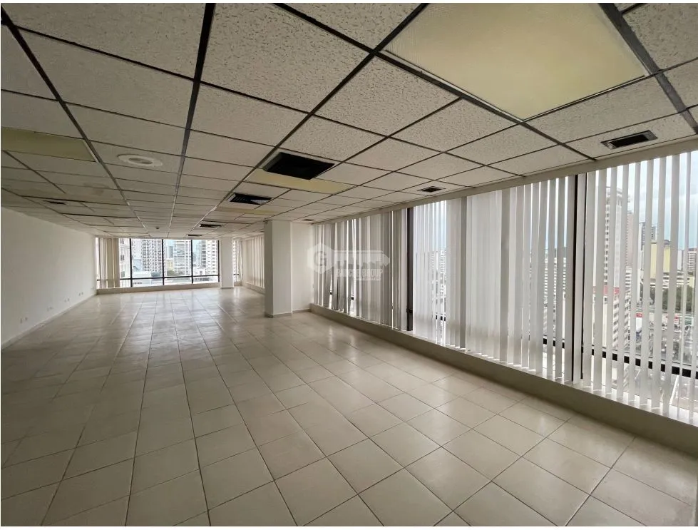 OFFICES / BELLA VISTA / PH VALLARINO / 485M / 2 BATHROOMS / 6 DIVISIONS