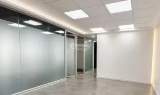 Espace commercial à Marbella à louer