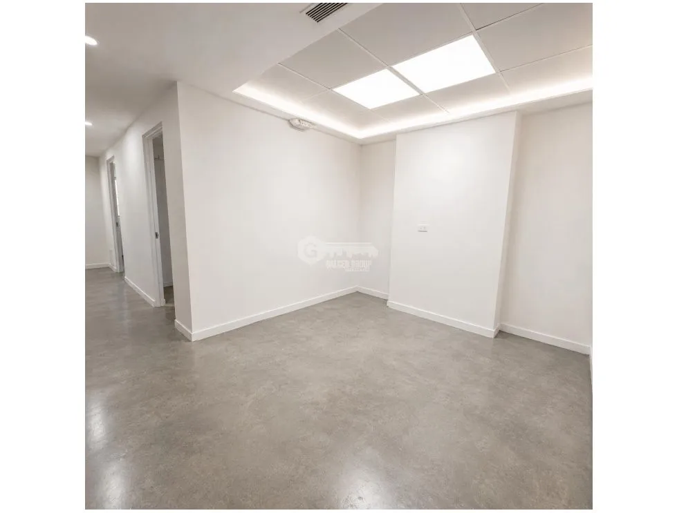 Espace commercial à Marbella à louer