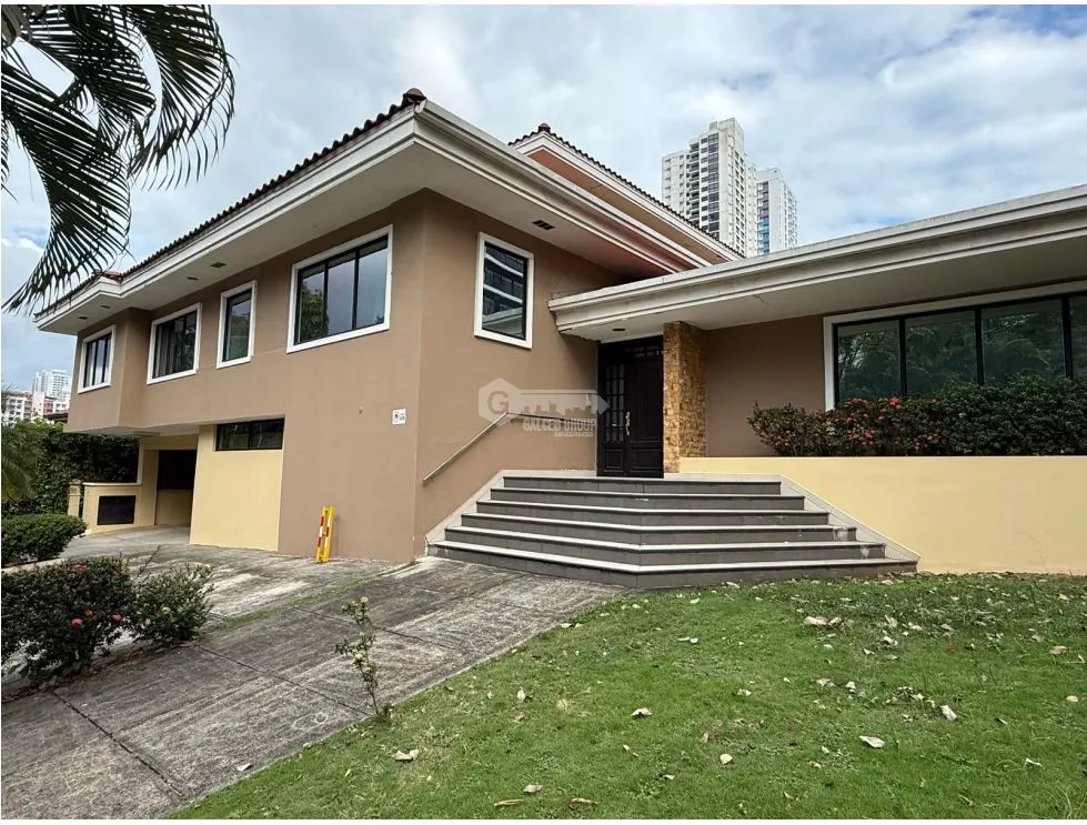Single Family House for sale in El Carmen