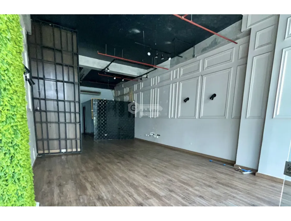 Commercial Space for rent in Via Porras