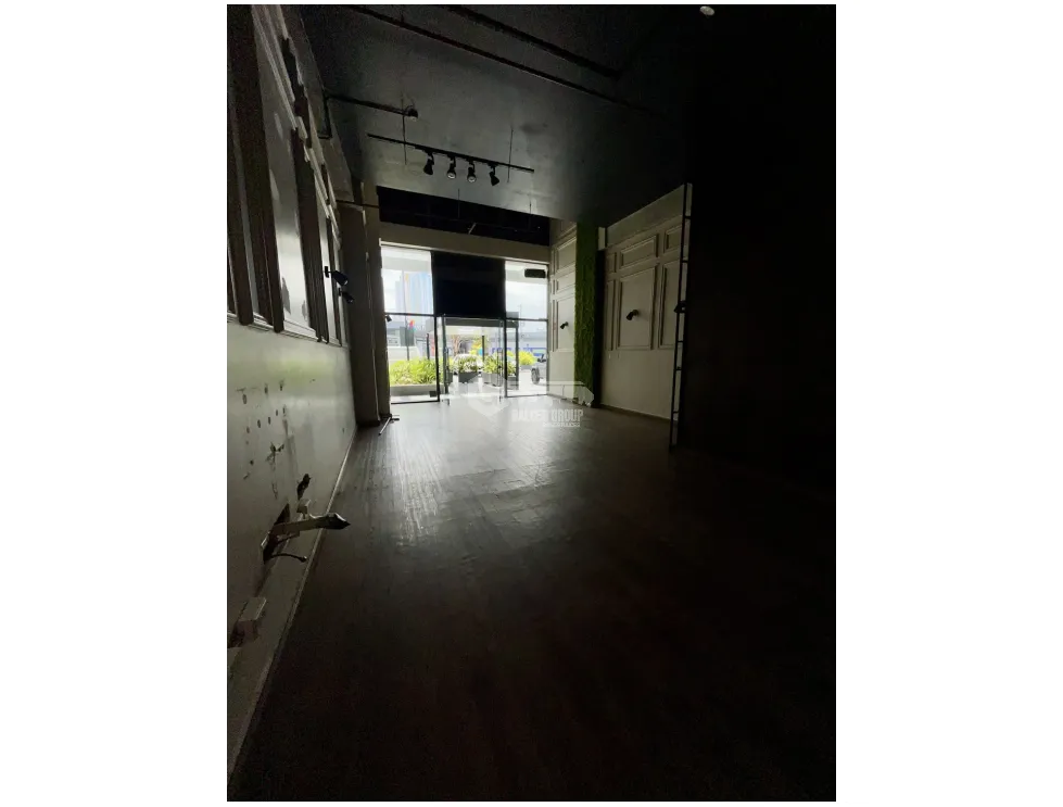 Commercial Space for rent in Via Porras
